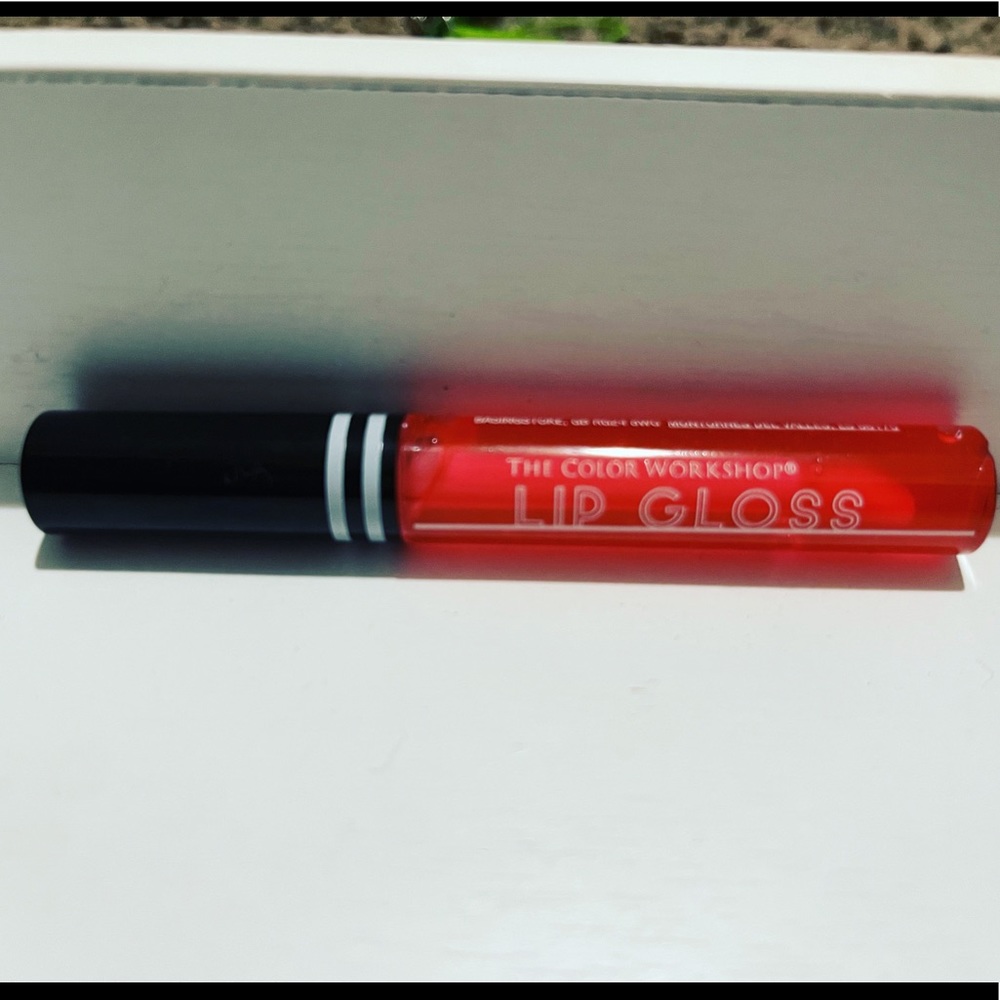 Lipgloss its on my instagram